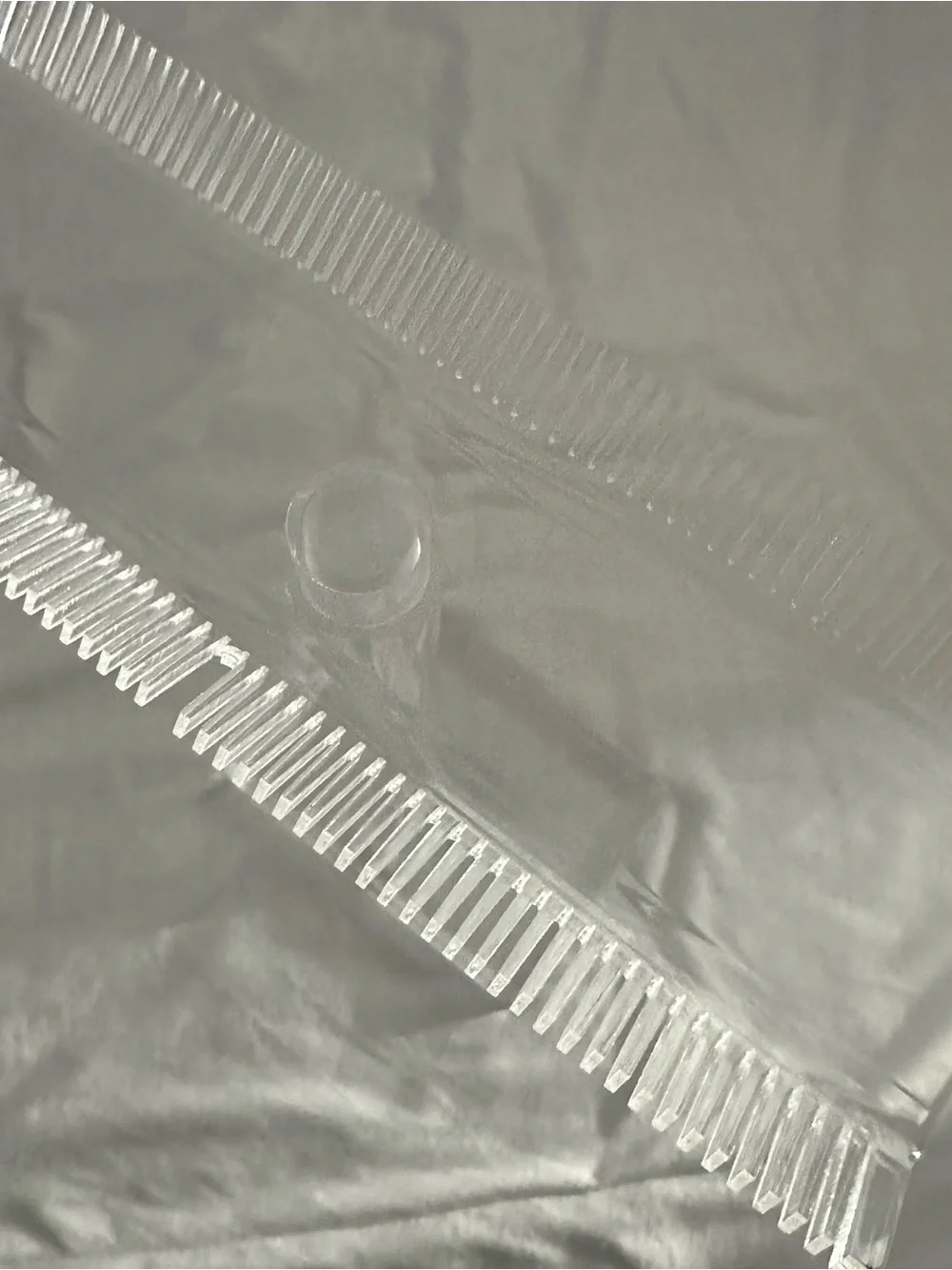 The Hair Shop EZ Stand Acrylic Hair Extension Holder
